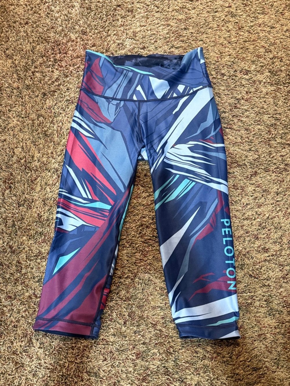 Peloton - WITH- Navy, Burgundy & Teal Abstract Reversible Cropped Leggings